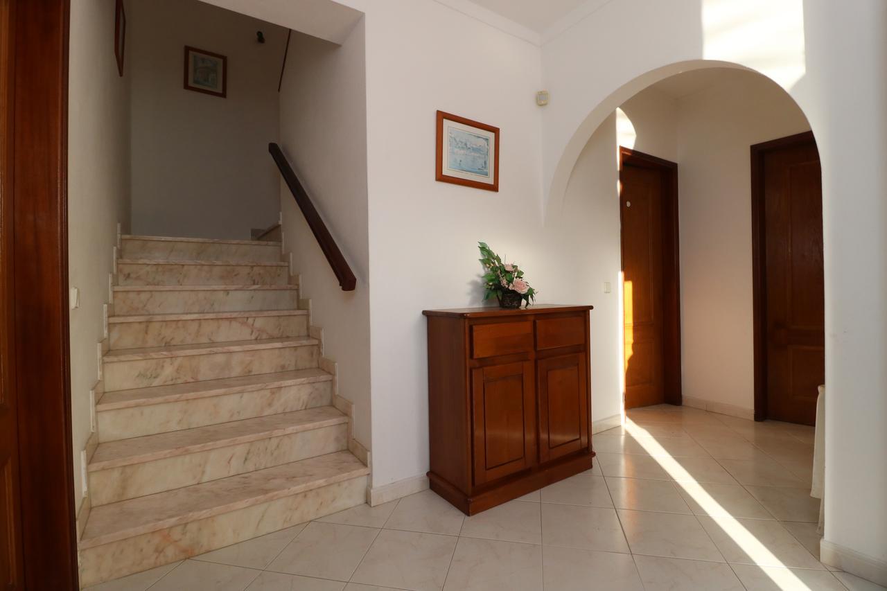 Goncalves Villa *