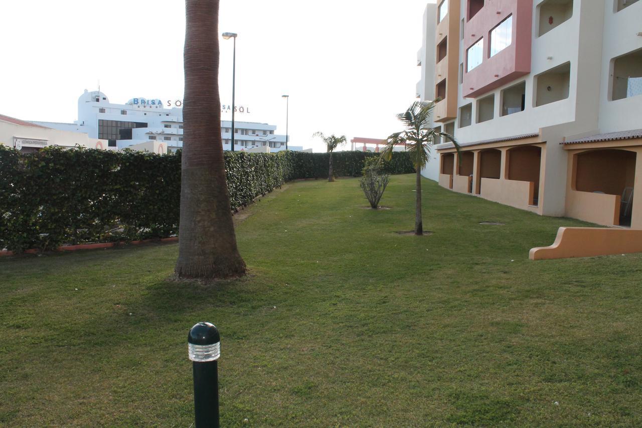 Xavilla 2 *