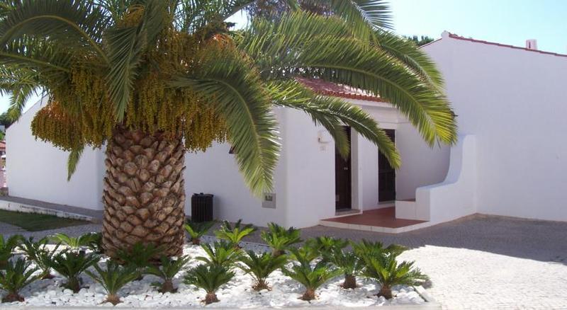 Vilanova Holiday park 3*