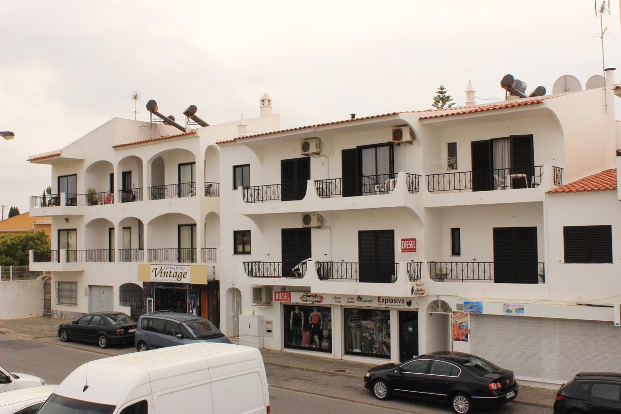 Dinita * Albufeira