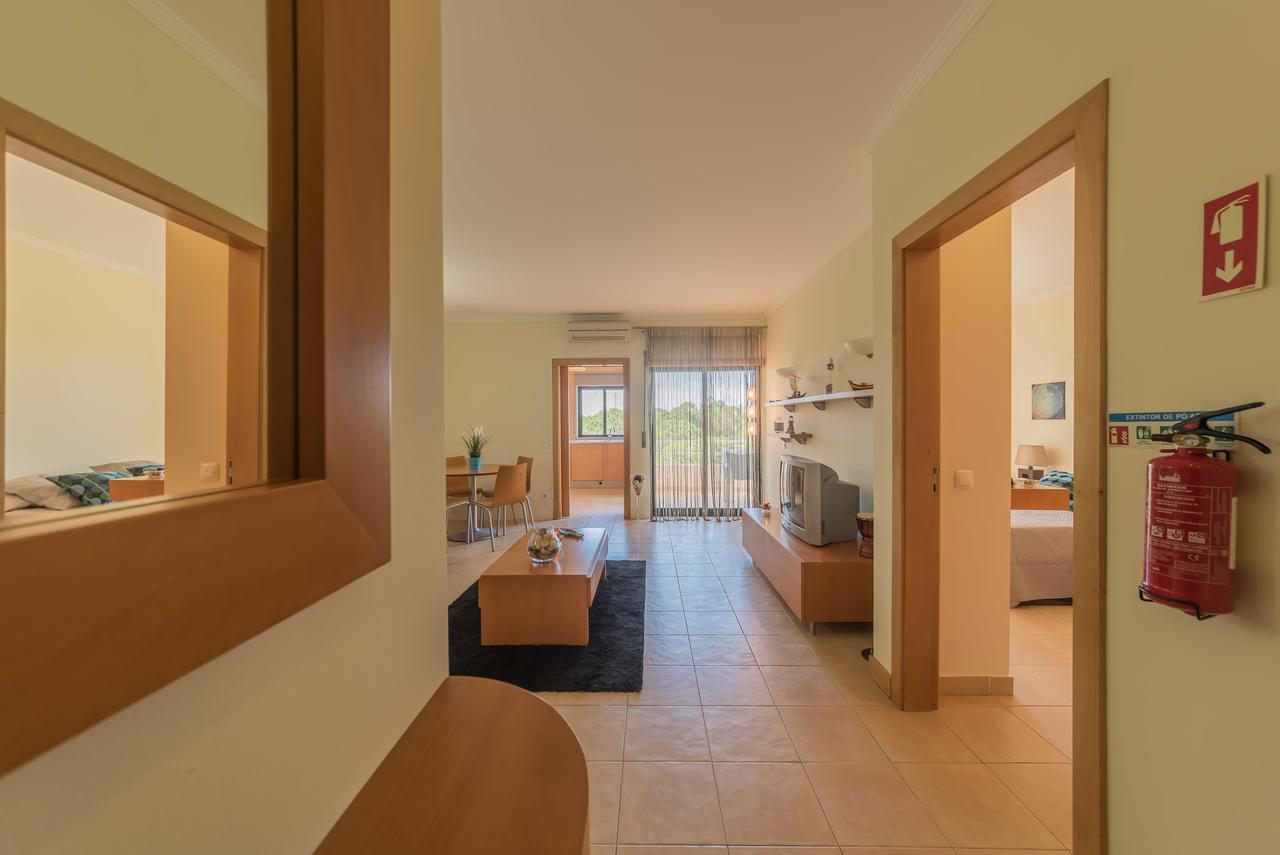 Apartamento Salgados 36