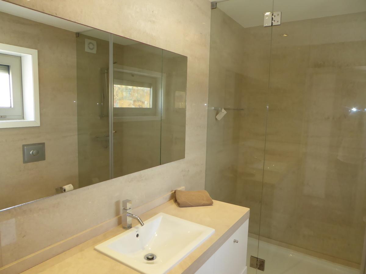 Villa Cip V5 Farol