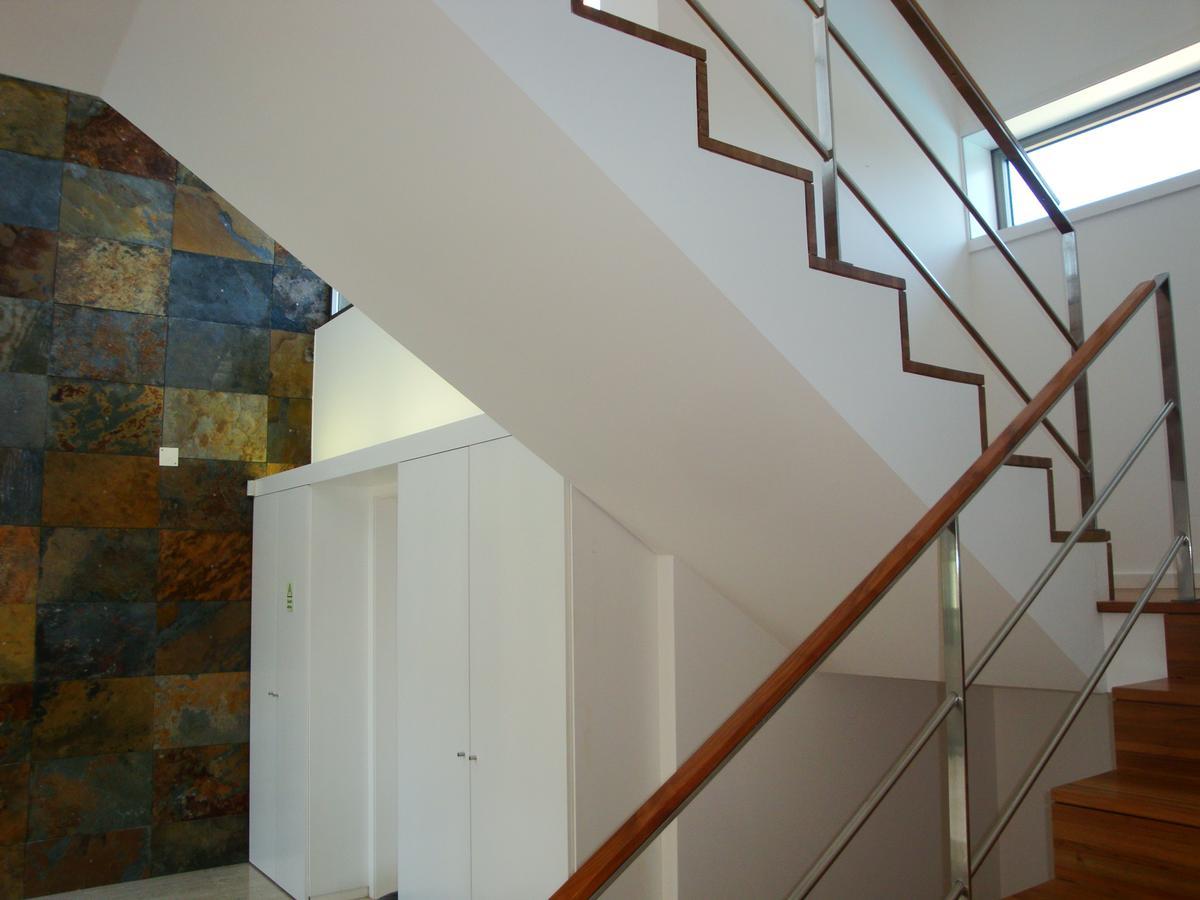 Villa Cip V5 Farol