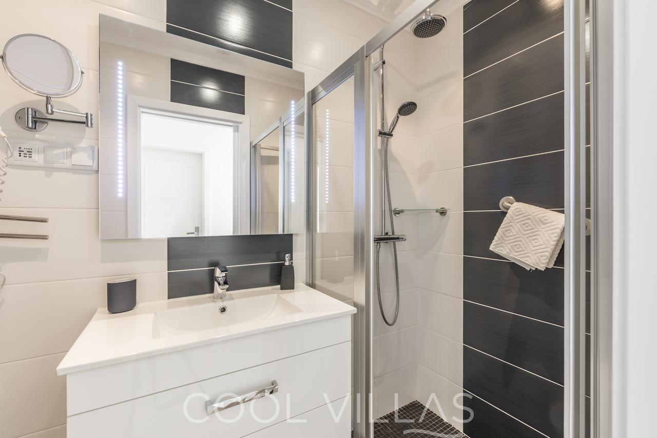 Sea Gem - Beachfront And City Center Albufeira