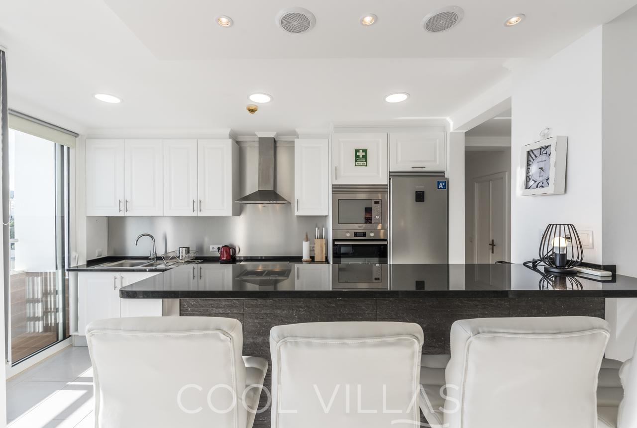 Apartment Sea Gem - Beachfront And City Center Albufeira