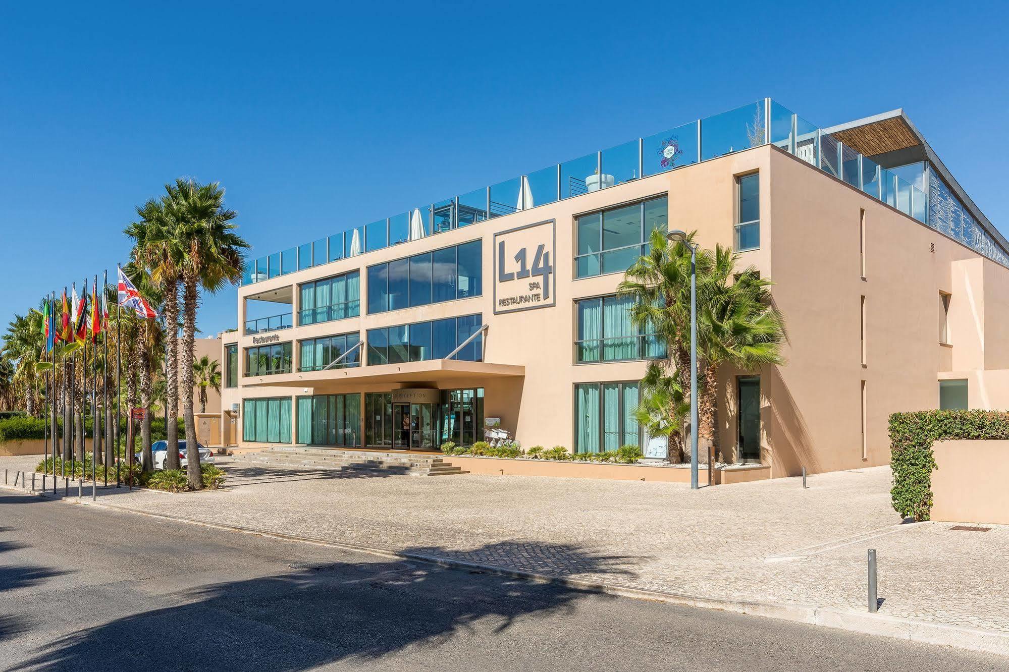 Nau Salgados Lagoas Aparthotel