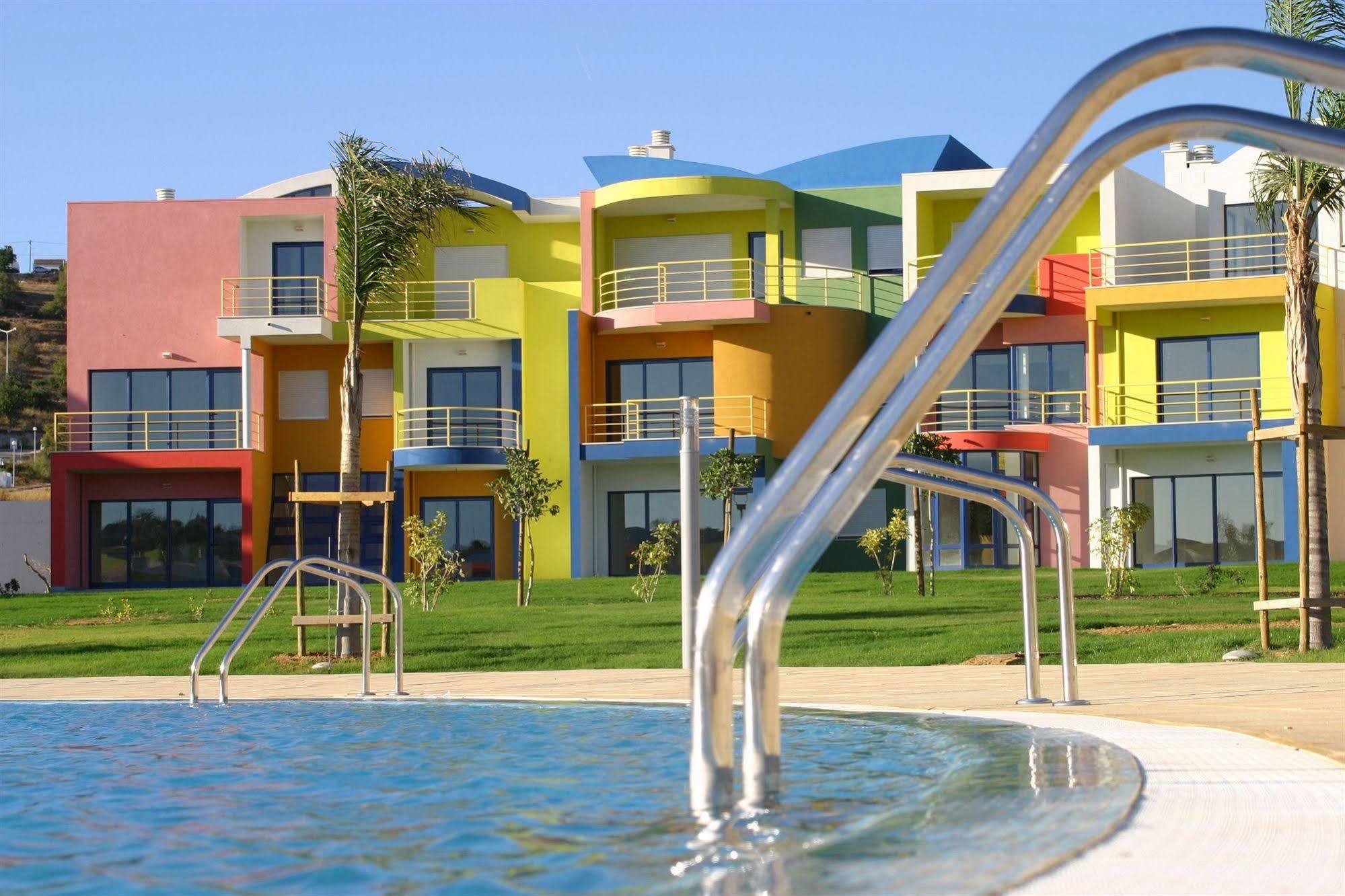 Orada Turísticos - Marina De 4*