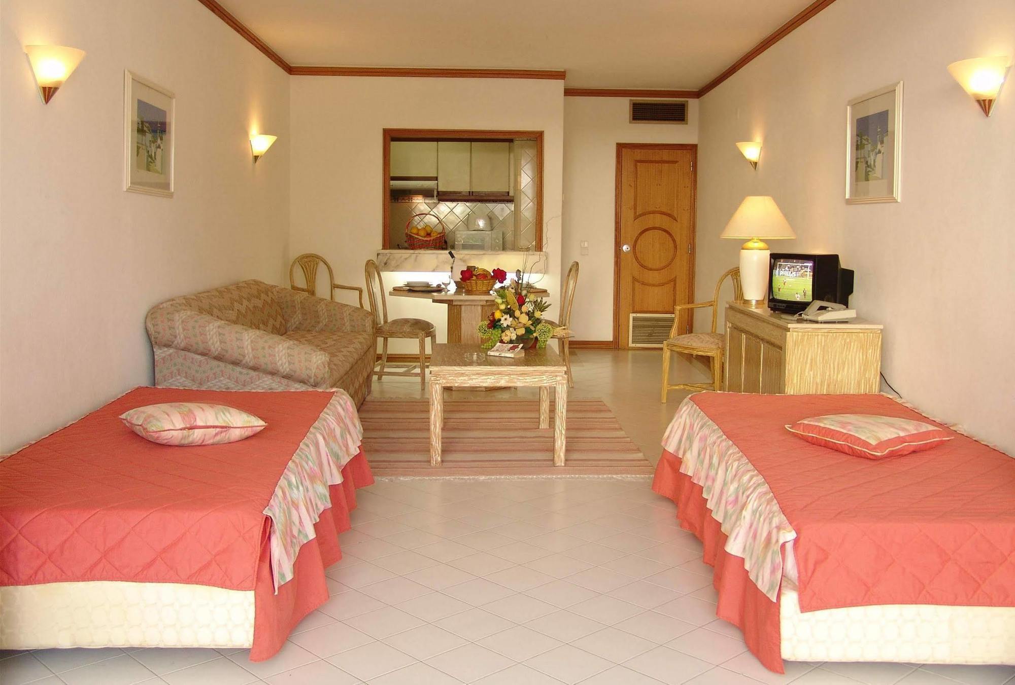 Aparthotel Luna Clube Oceano Albufeira