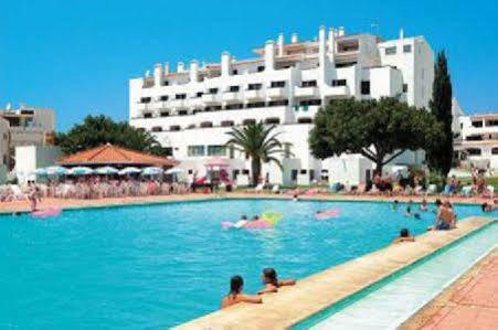 Vilanova Holiday park 3*