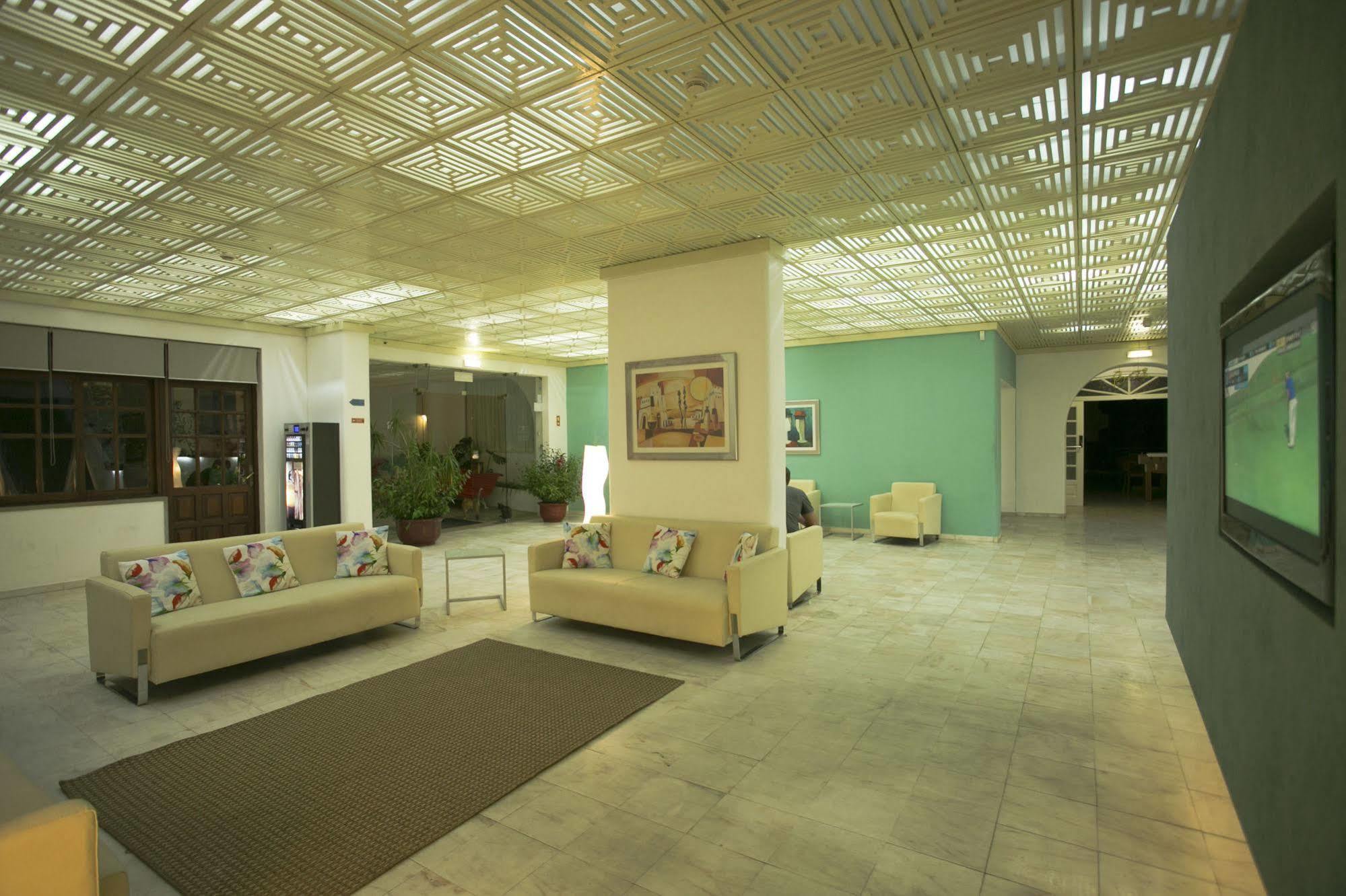 Mirachoro Aparthotel 3*