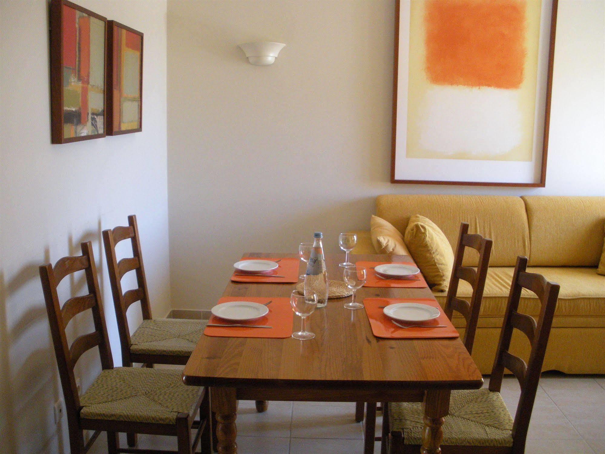 Do Castelo Apartment *