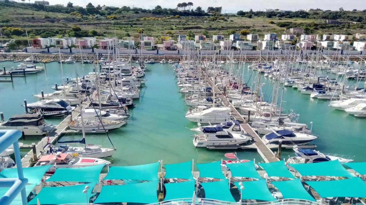 Marina Penthouse 1