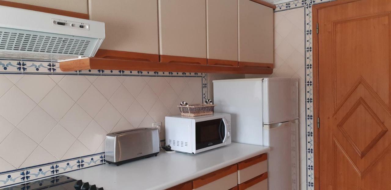 Jeannie's Oura Estrela Apartment