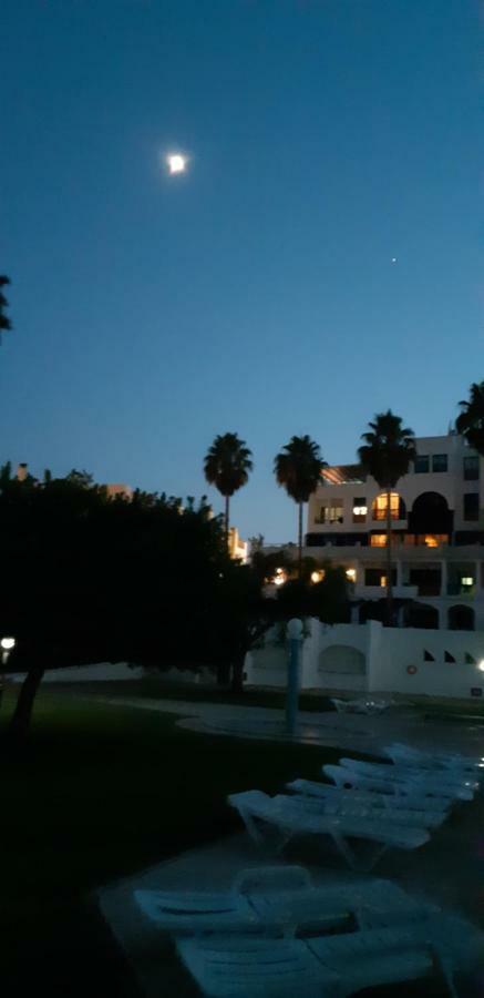 Jeannie's Oura Estrela Albufeira