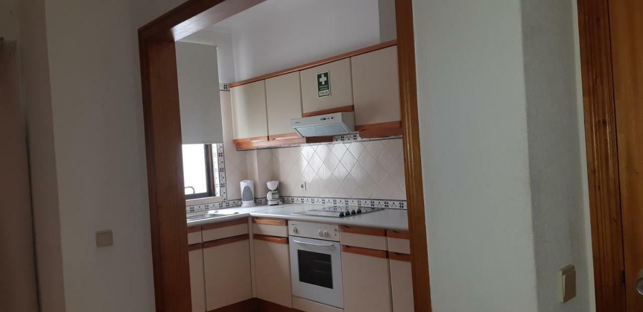 Jeannie's Oura Estrela * Albufeira