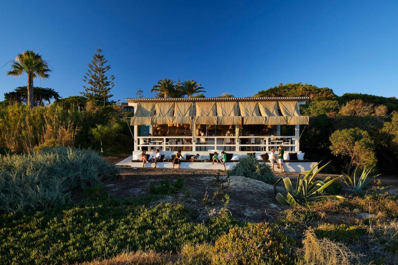 Vila Joya Resort