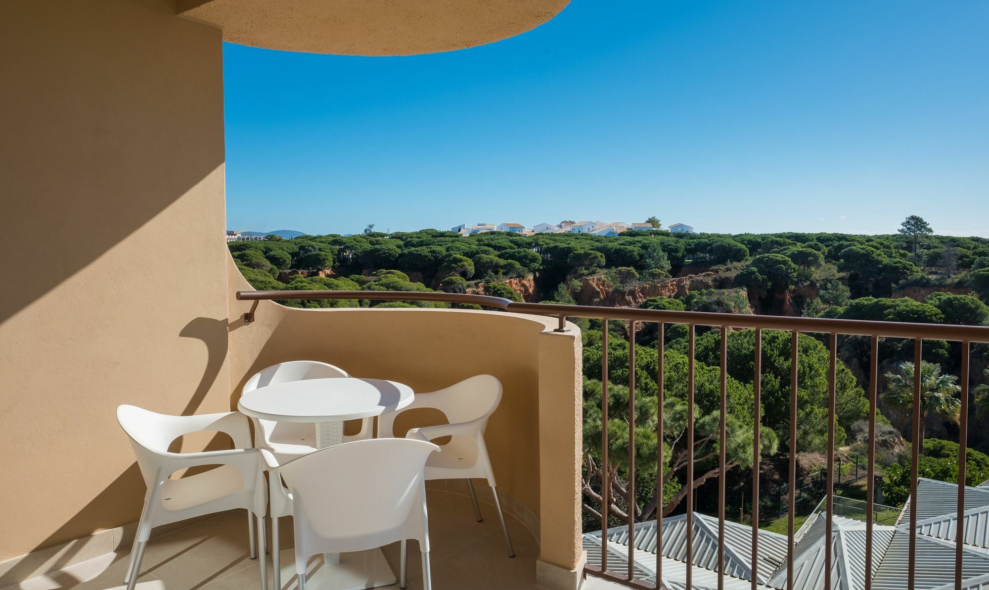 Aparthotel 3hb Falesia Garden 3*