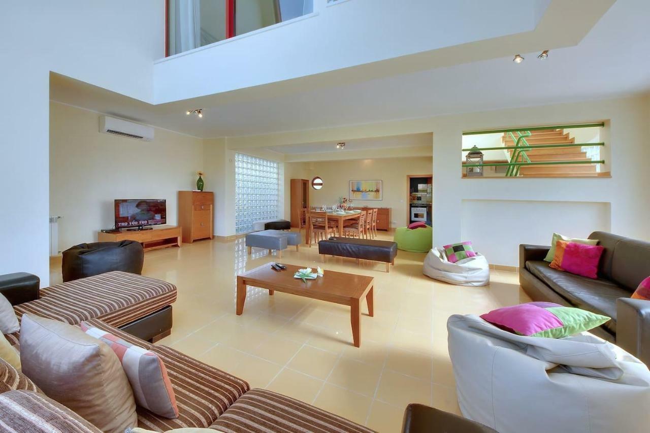 Marina Villa
