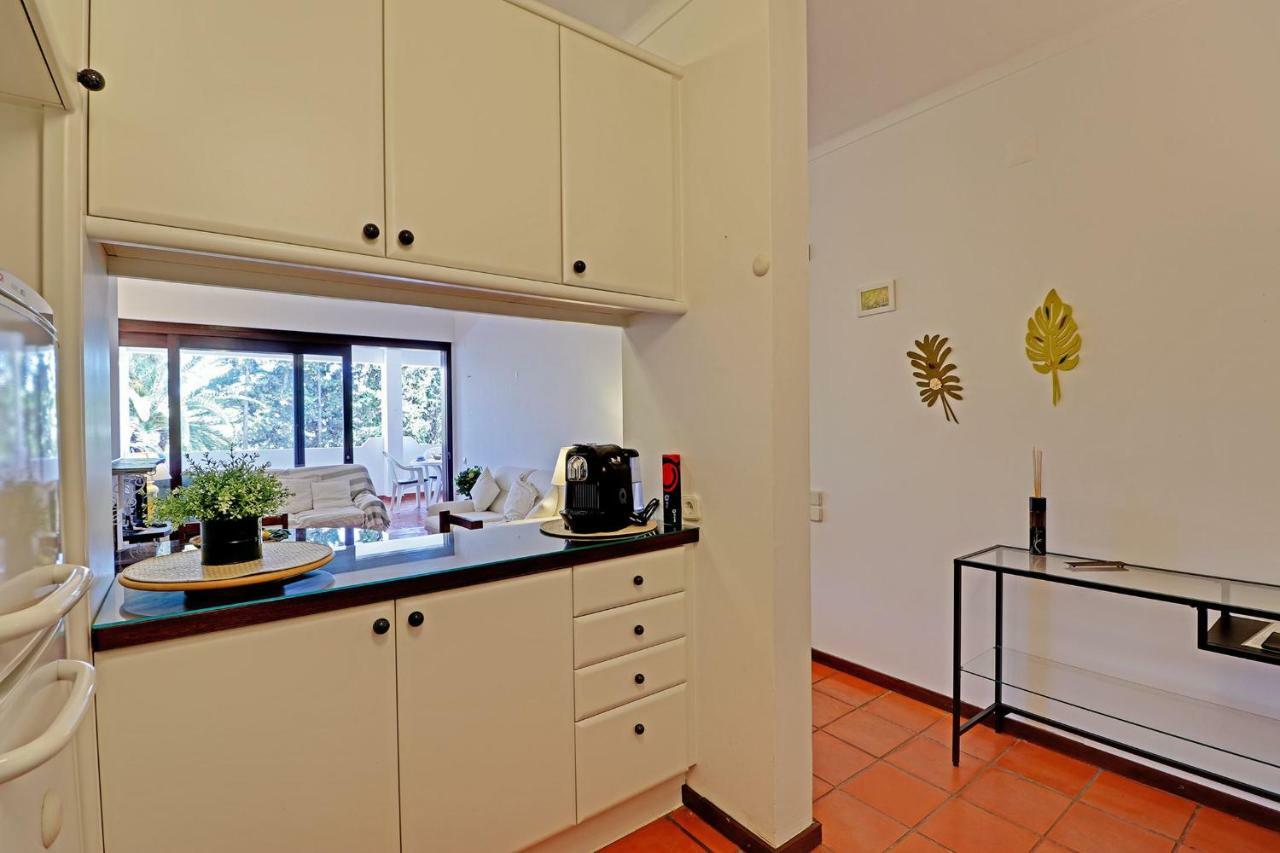 Apartment Typical With Pool By Homing *