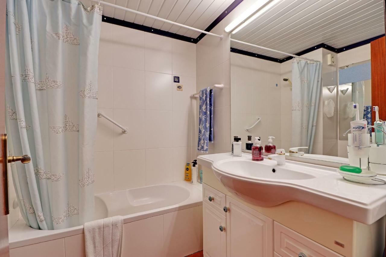 Typical With Pool By Homing Apartment