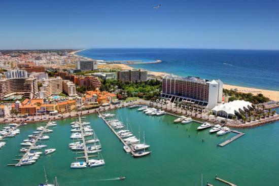 Excelente Apartamento - Da Falesia - Alfamar - Zona Tranquila Apartment