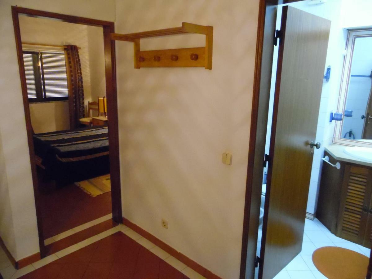 Em Apartment *