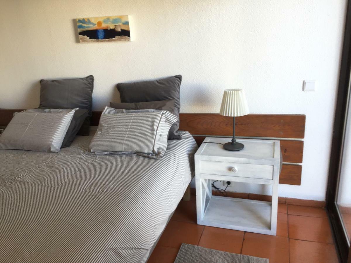 Apartment Charmosous Flat *