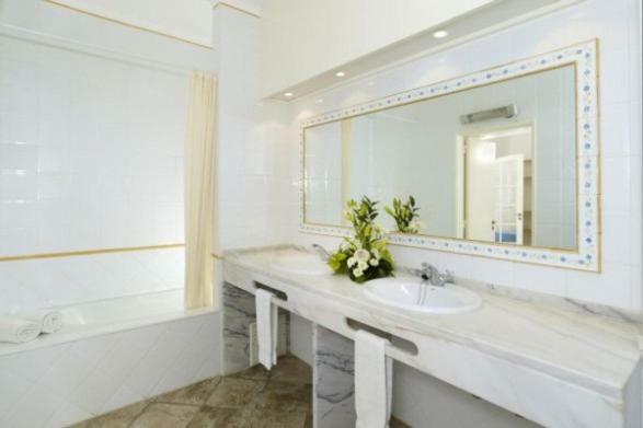 Windmill Hill Apartment