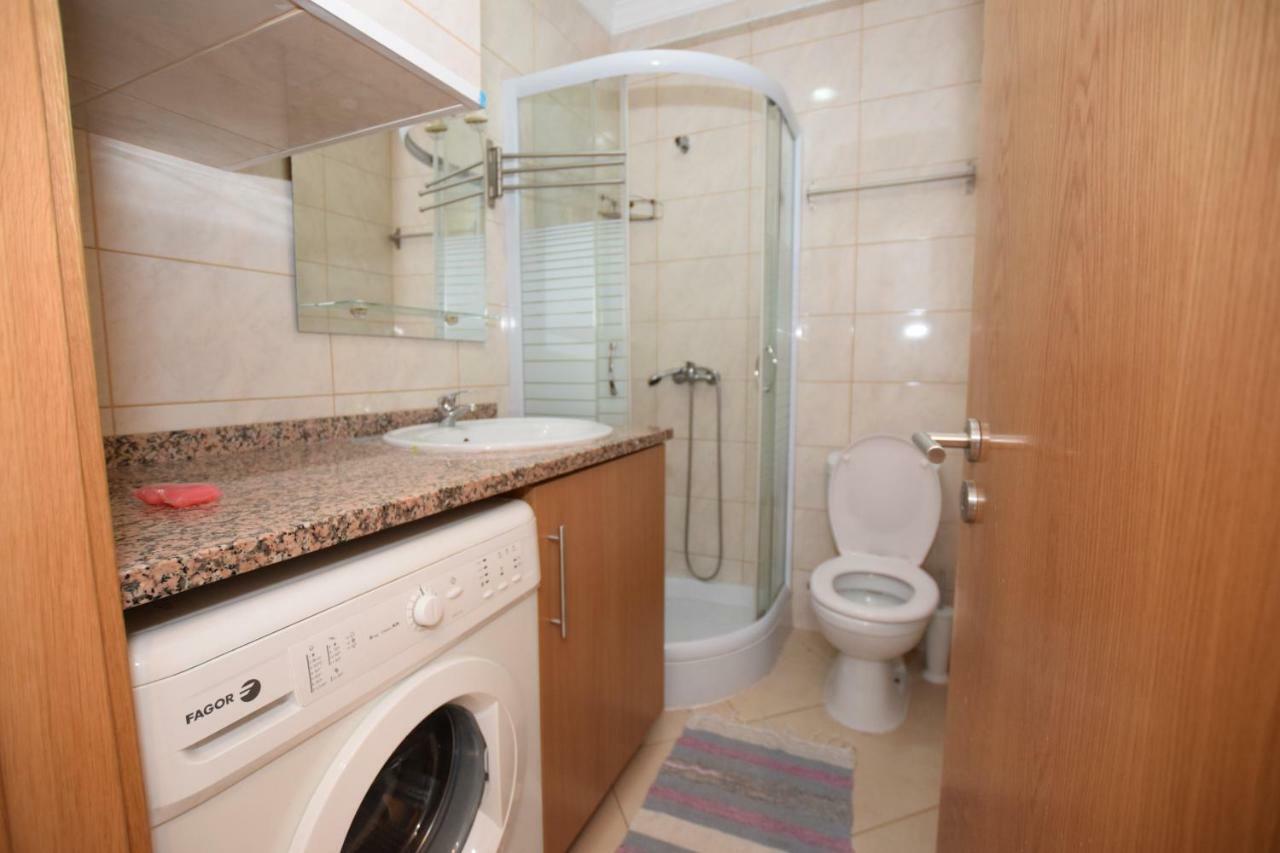 Peneco Ii Apartment
