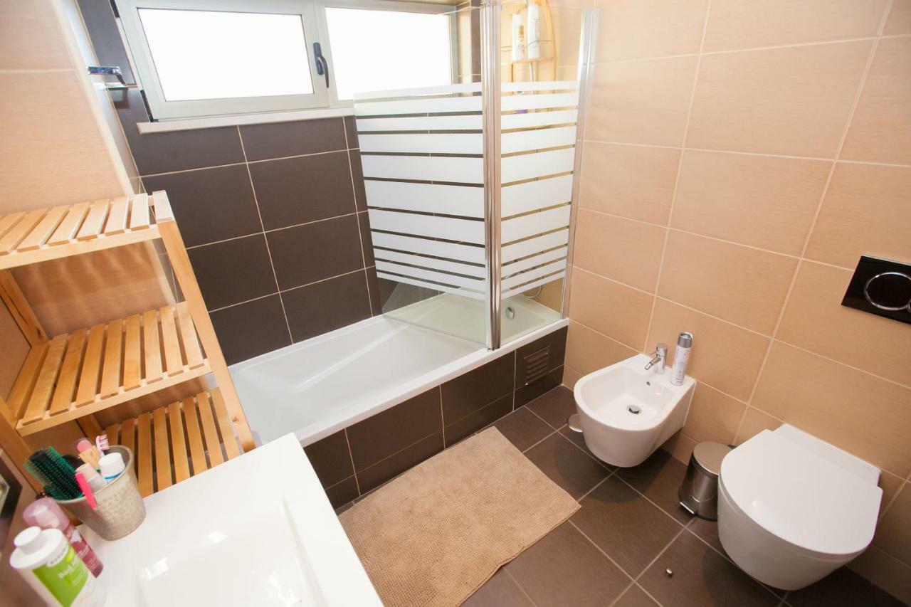 Modern Luxury Near Harbor Of Apartment Albufeira