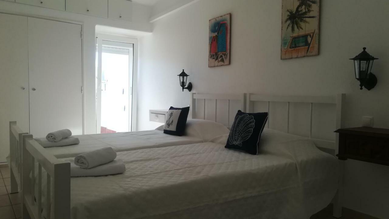 Apartment Oura And Bars *
