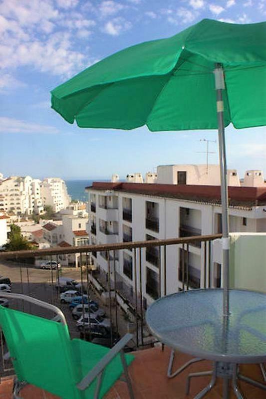 Sunny Close To The * Albufeira