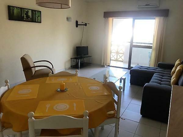 Apart. T1 Valmangude * Albufeira
