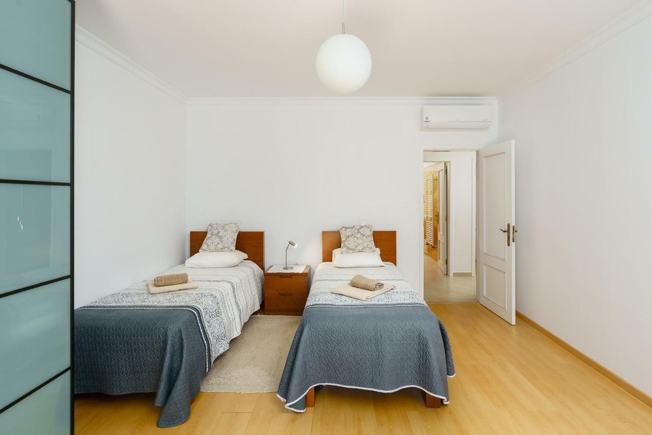 Villa Exclusive Toulouse With Pool In Falesia Algarve *