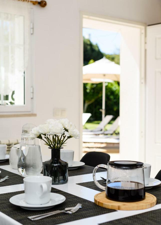 Villa Exclusive Toulouse With Pool In Falesia Algarve Albufeira