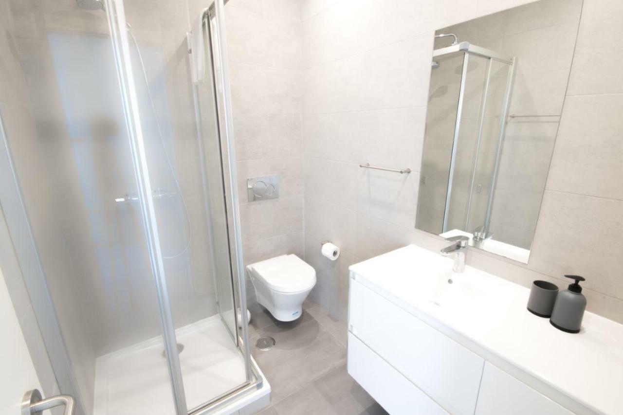 Apartment O Veleiro By Hellovacations *