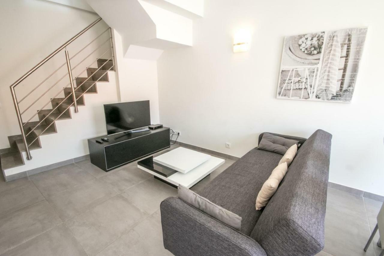 Apartment O Veleiro By Hellovacations *