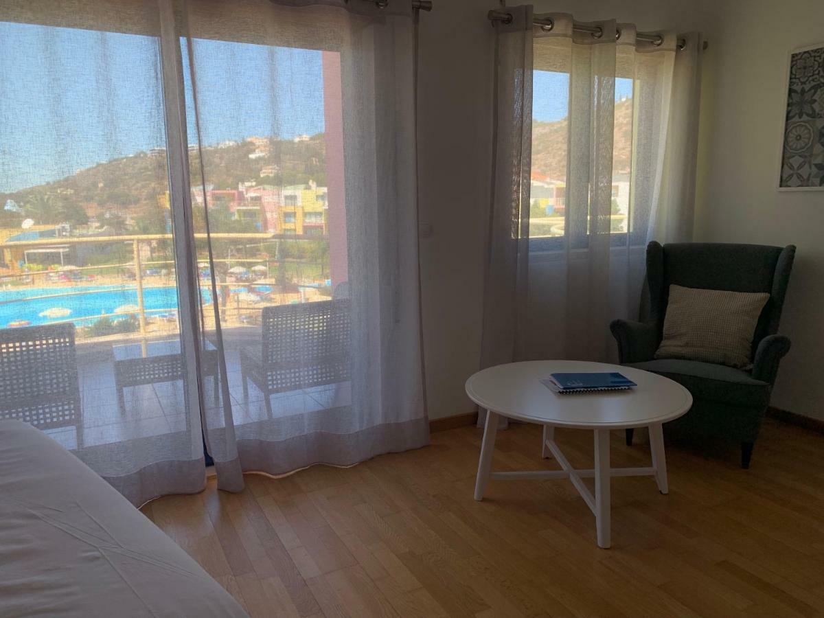 Penthouse 160sqm Wide Terraces Pool View & Private Hot Tub & Parking Apartamento Albufeira