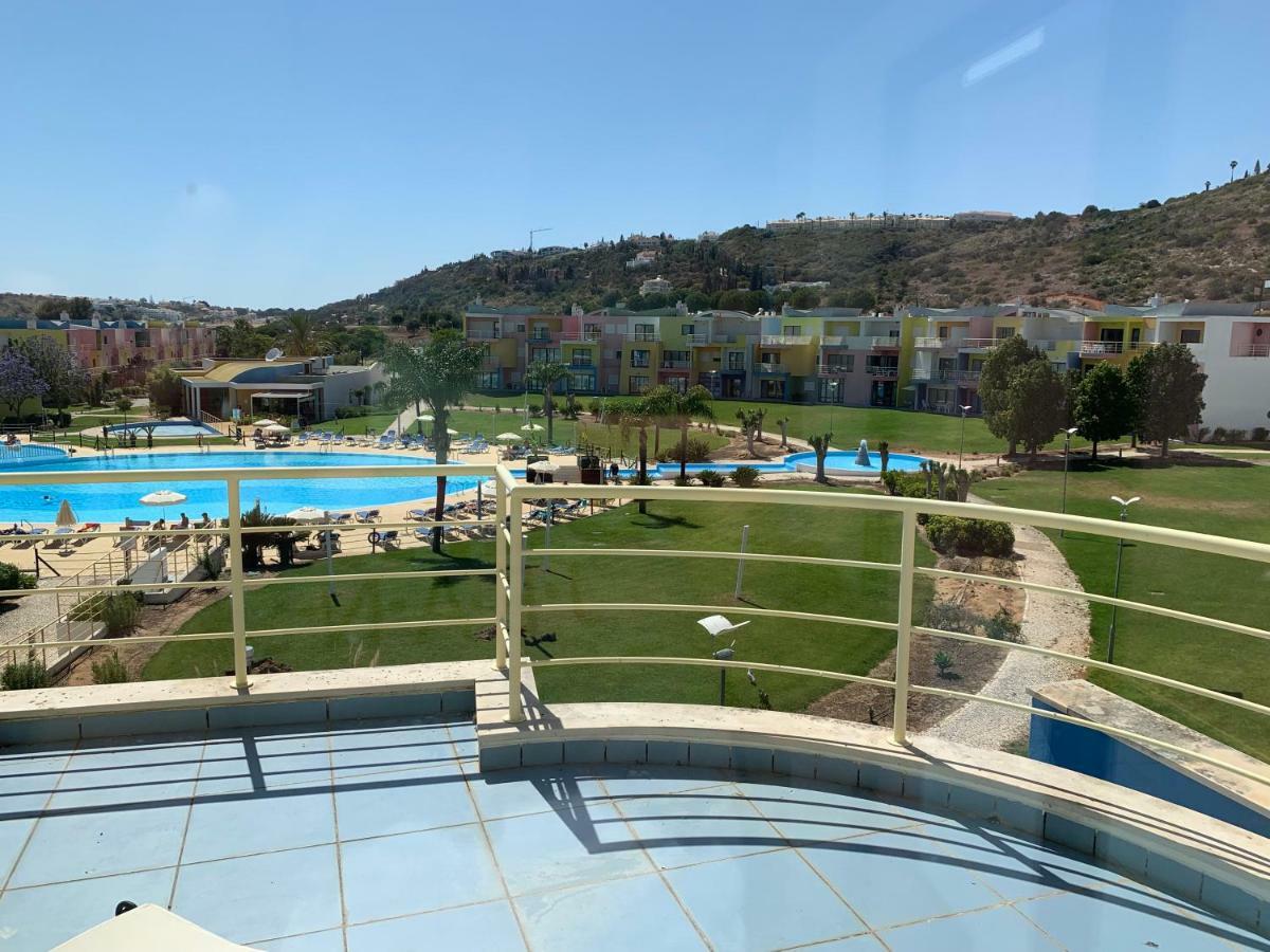 Penthouse 160sqm Wide Terraces Pool View & Private Hot Tub & Parking