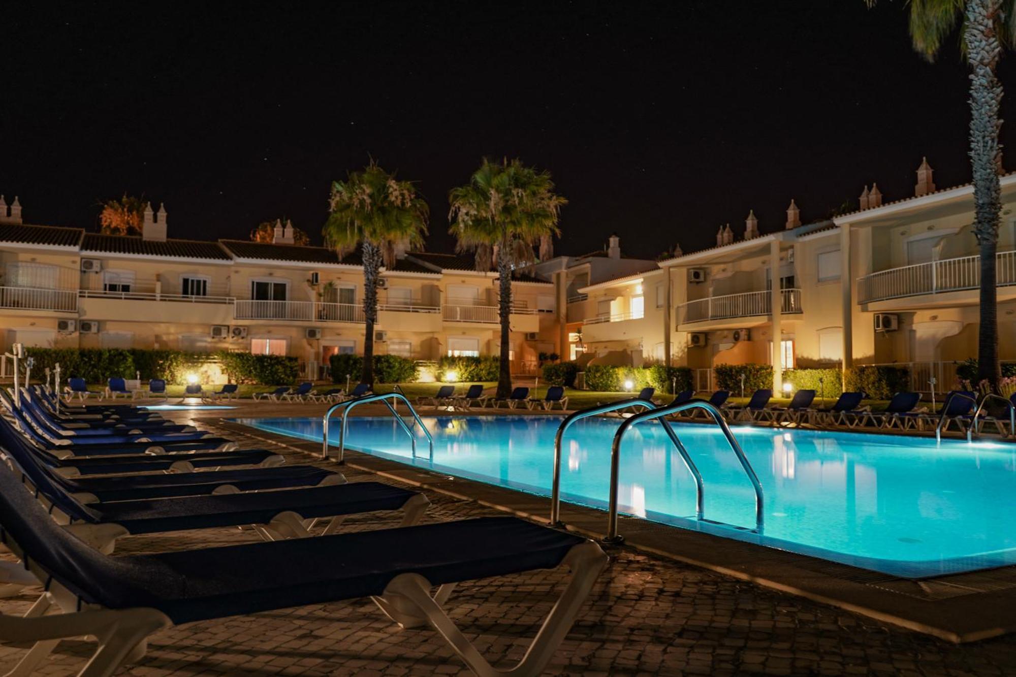 Pool & Beach In Gale Apartamento Albufeira