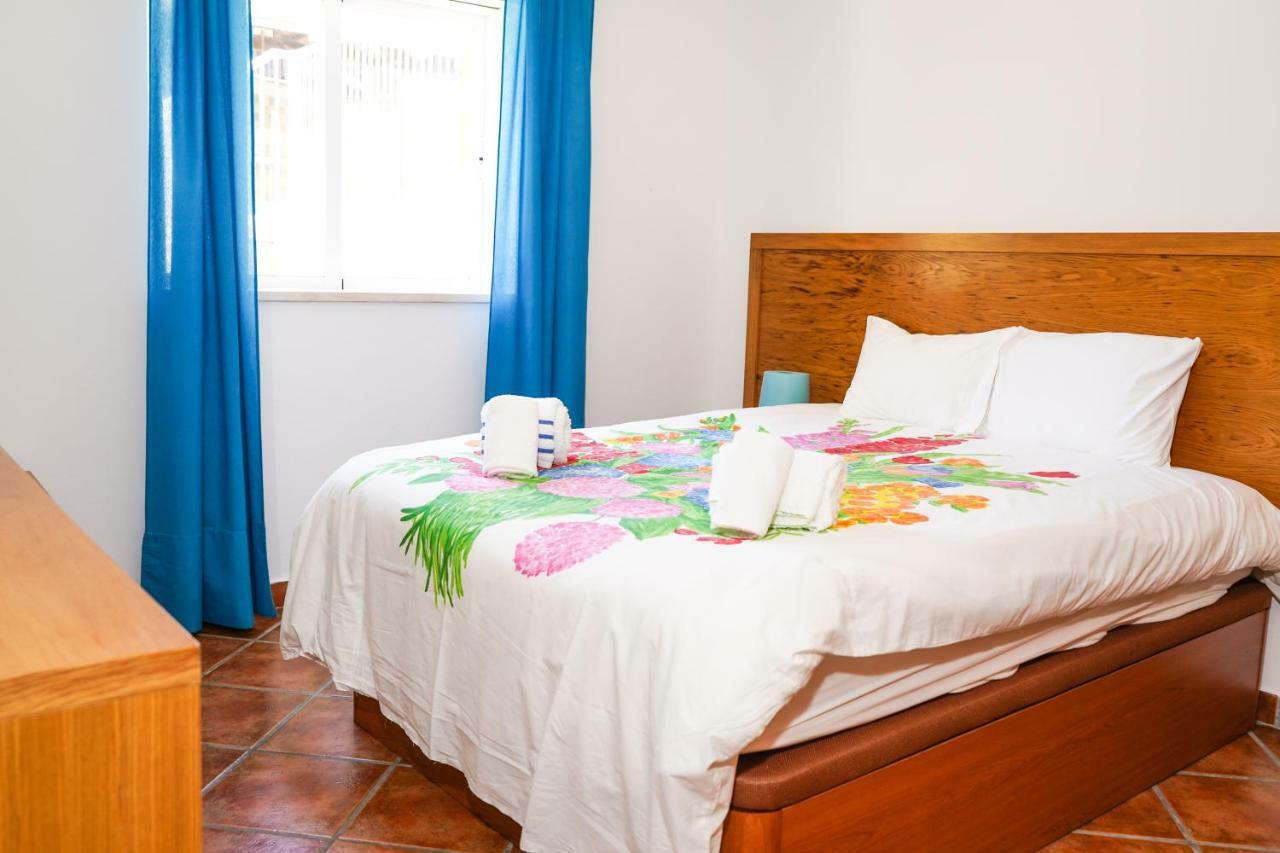 Pool & Beach In Gale Apartamento Albufeira