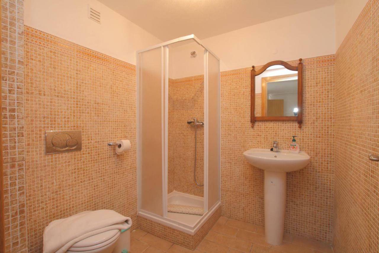 Full Private 300sqm Jacuzzi Heated Pool Ideal & Quiet Location Villa *