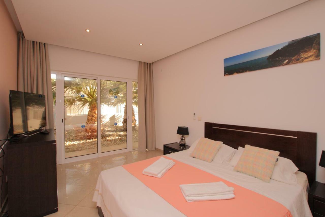 Villa Full Private 300sqm Jacuzzi Heated Pool Ideal & Quiet Location