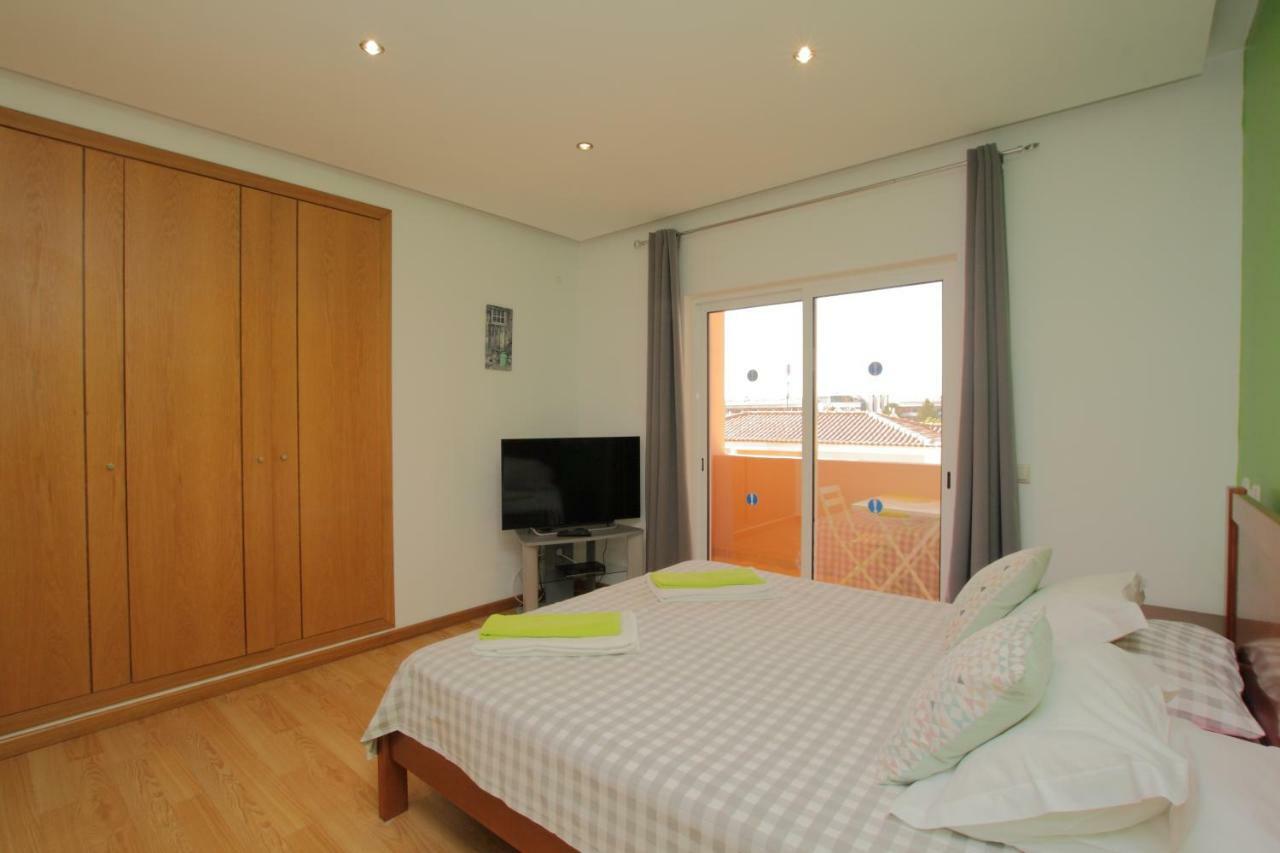 Villa Full Private 300sqm Jacuzzi Heated Pool Ideal & Quiet Location *