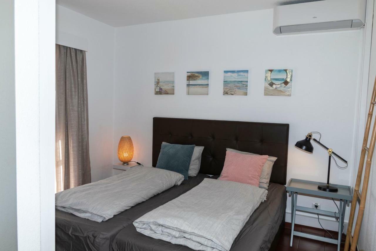 Apartment Olhos Do Mar *