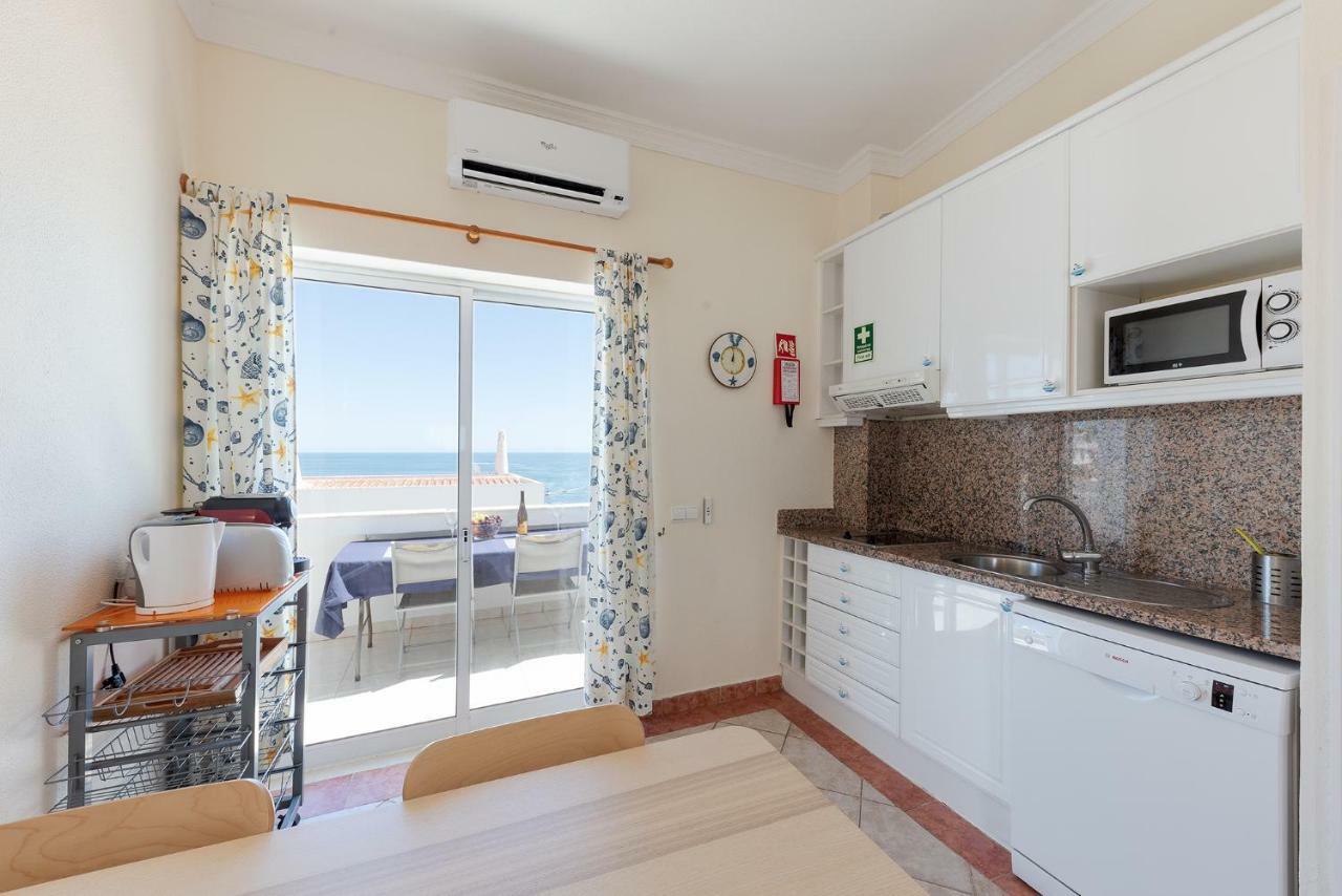 Pe Na Apartamento *