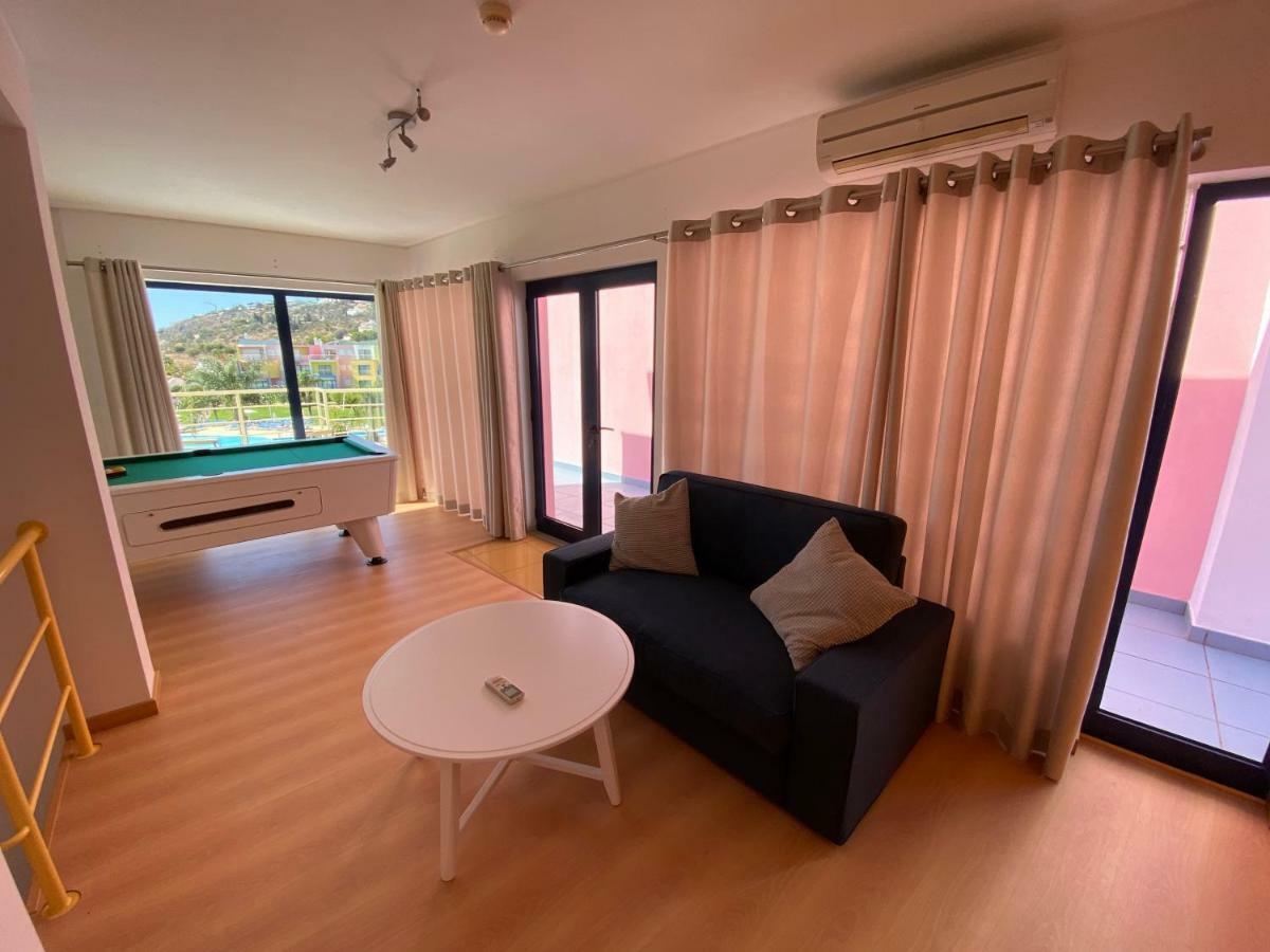 Penthouse 160sqm Wide Terraces Pool View & Private Hot Tub & Parking Apartamento *