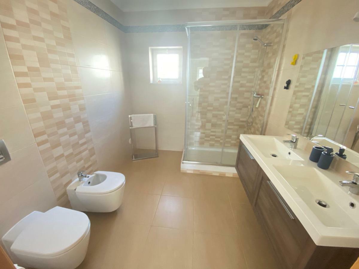 Full Private 180sqm - Terrace Jacuzzi - 200m & Sea View