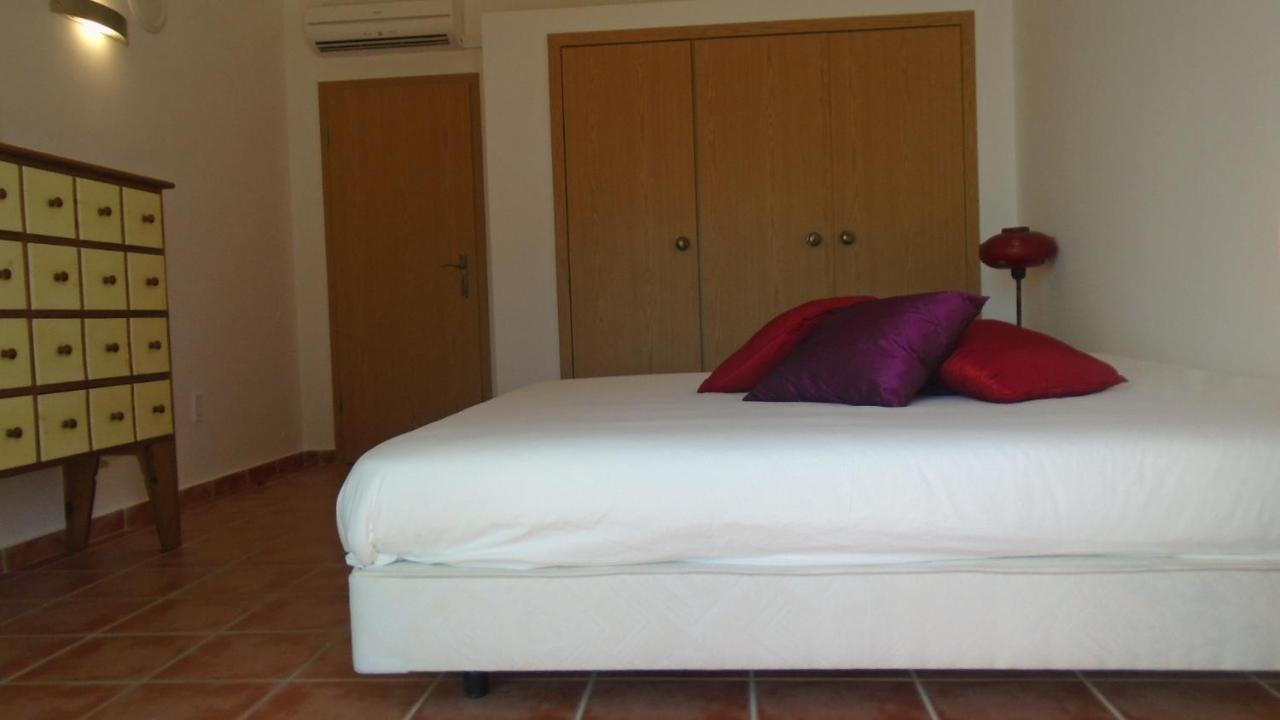 Villa Magnifica Moradia Em Condominio Fechado *