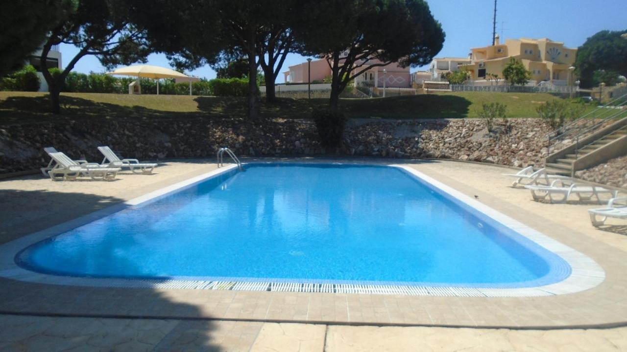 Villa Magnifica Moradia Em Condominio Fechado